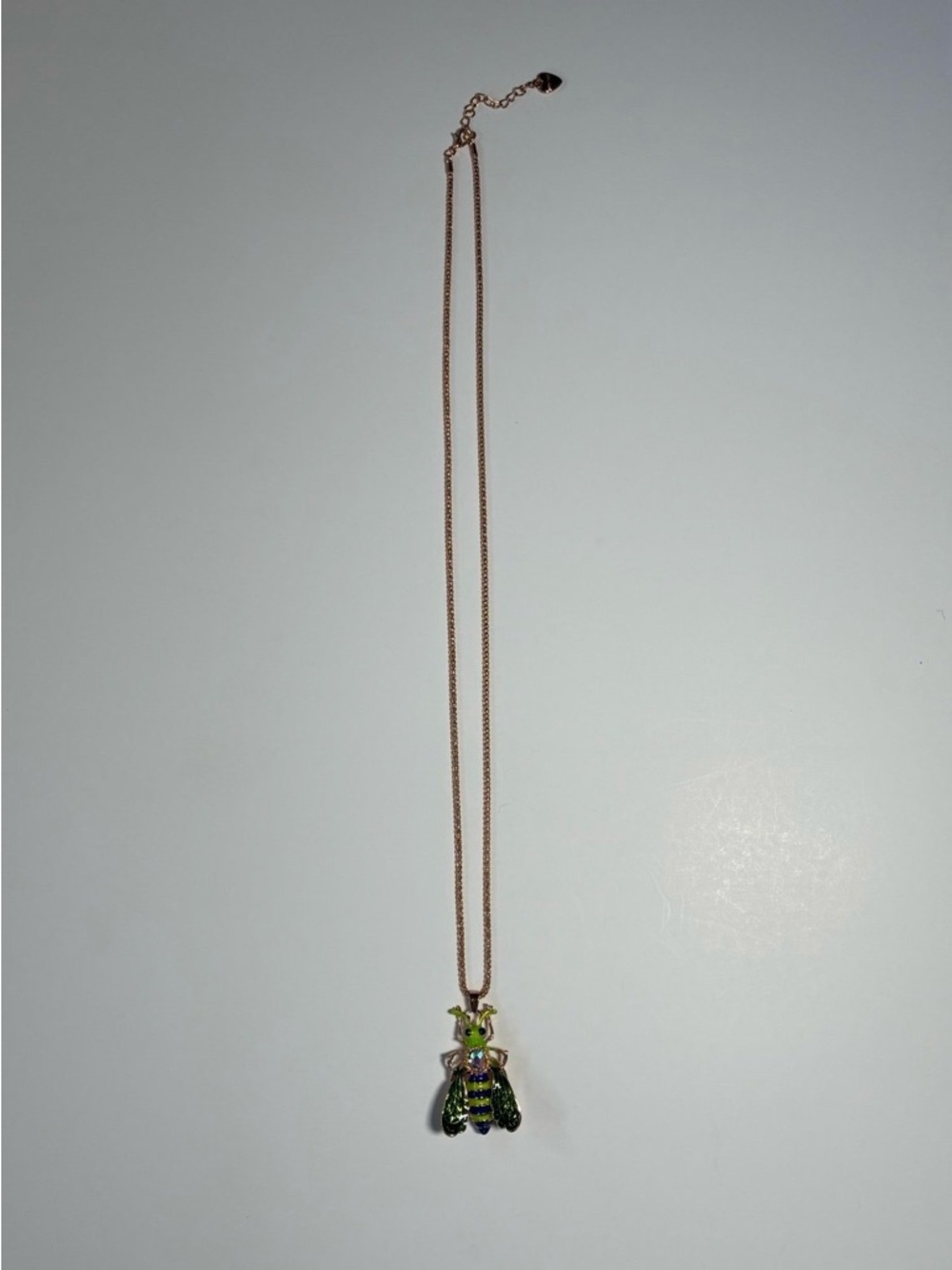 Betsey Johnson Green Enamel Crystal Insect Bee Pendant Necklace - Picture 6 of 8